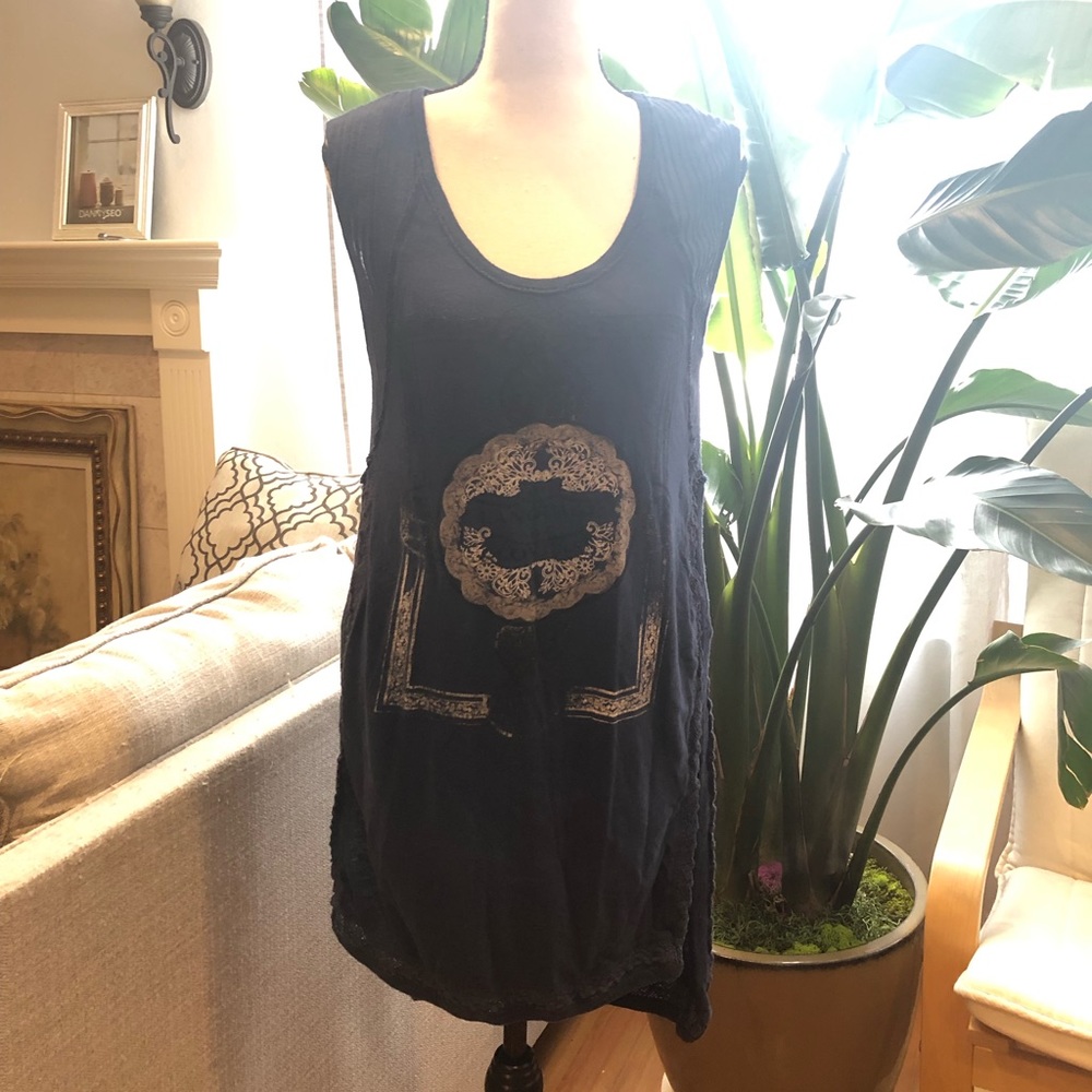 Free people/we the free- navy sleeveless top